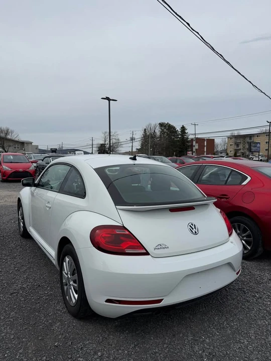 2017 Volkswagen A5 Beetle - Image 3 of 8