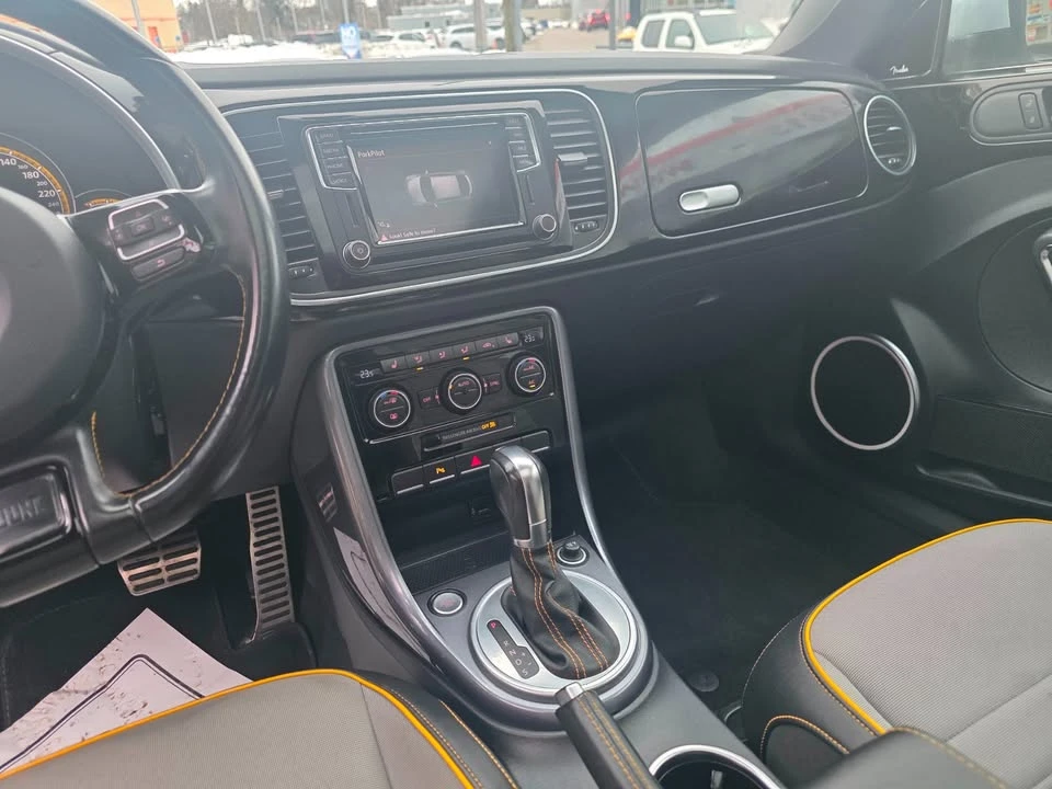 2017 Volkswagen A5 Beetle - Image 18 of 20