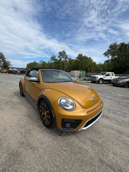 2017 Volkswagen A5 Beetle - Image 4 of 7