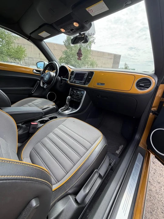2017 Volkswagen A5 Beetle - Image 5 of 7
