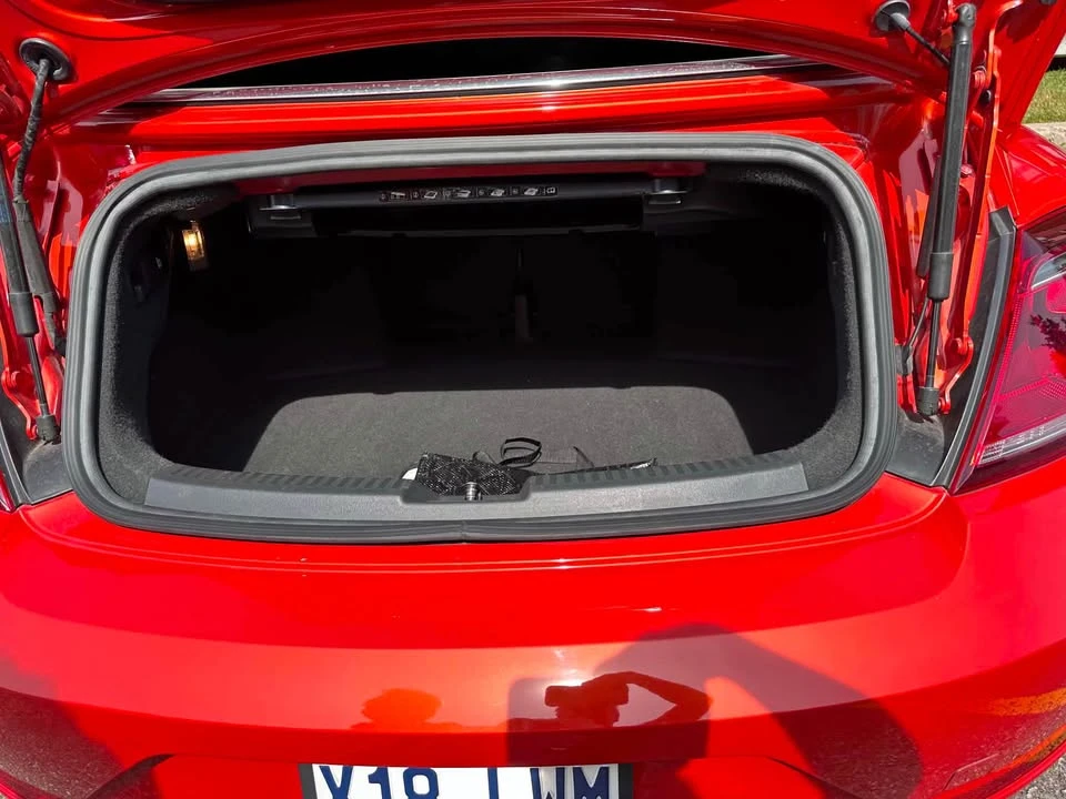 2017 Volkswagen A5 Beetle - Image 6 of 9