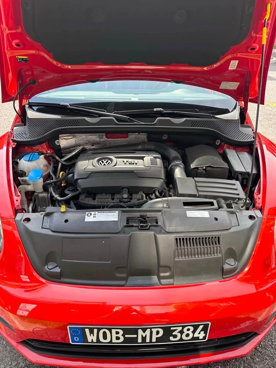 2017 Volkswagen A5 Beetle - Image 5 of 9
