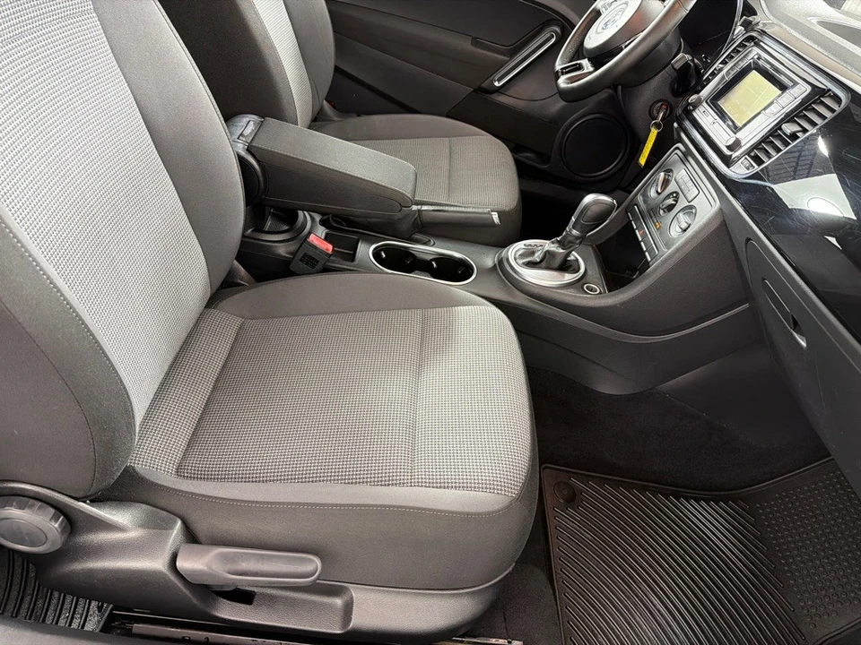 2017 Volkswagen A5 Beetle - Image 20 of 21
