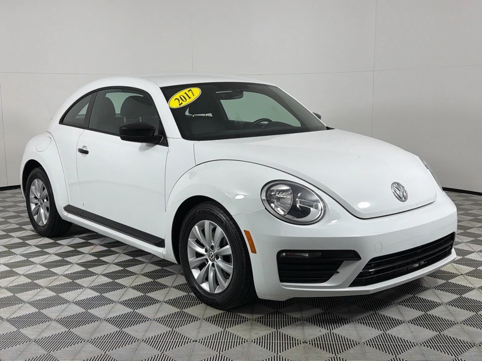 2017 Volkswagen A5 Beetle - Image 3 of 21