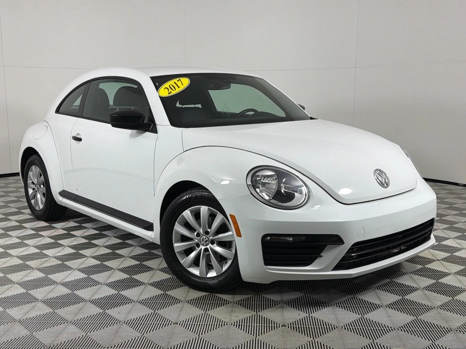 2017 Volkswagen A5 Beetle - Image 2 of 21