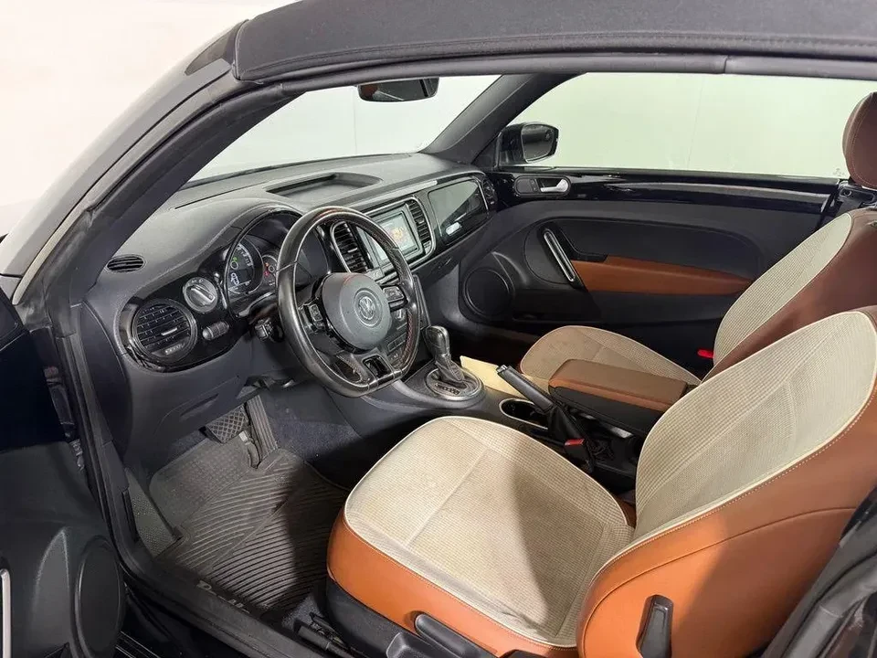 2017 Volkswagen A5 Beetle - Image 4 of 8