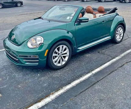 2017 Volkswagen Beetle 1.8T Classic Convertible 2D