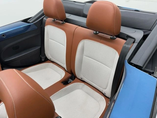 2017 Volkswagen A5 Beetle - Image 17 of 21