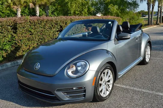 2017 Volkswagen Beetle 1.8T Classic Convertible