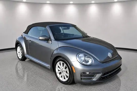 2017 Volkswagen Beetle 1.8T Classic Convertible