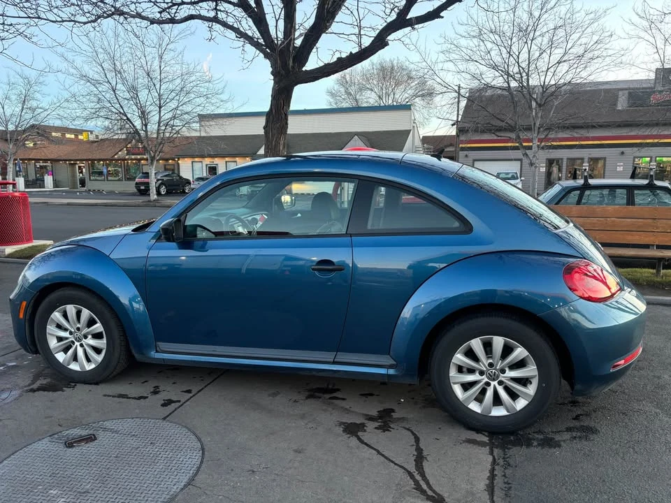 2017 Volkswagen A5 Beetle - Image 11 of 17