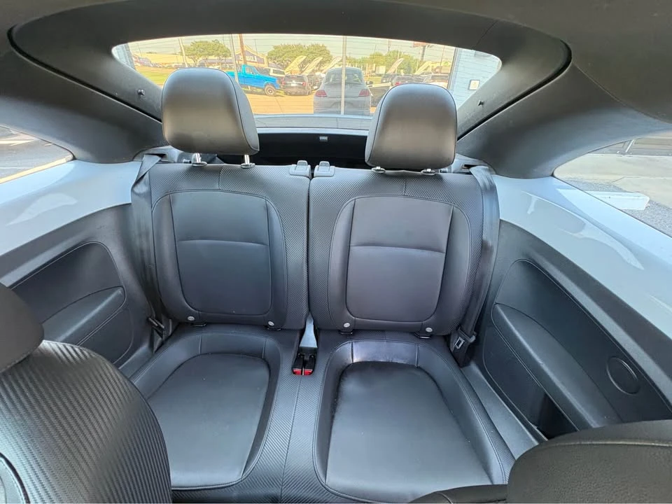 2017 Volkswagen A5 Beetle - Image 5 of 12
