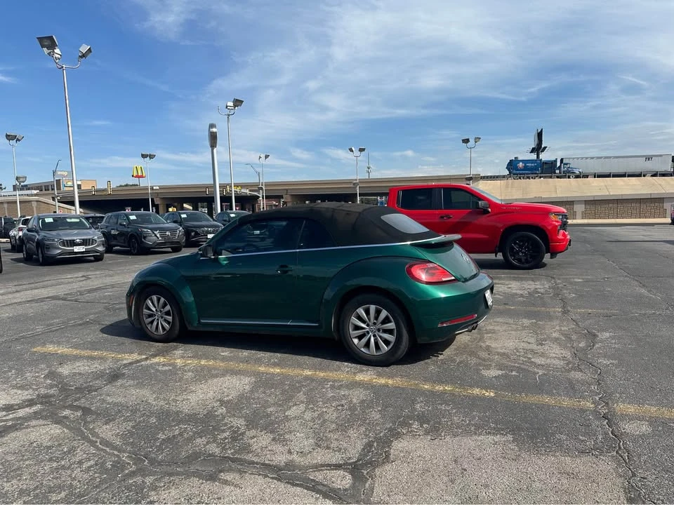 2017 Volkswagen A5 Beetle - Image 2 of 6