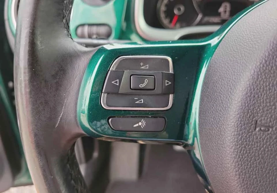 2017 Volkswagen A5 Beetle - Image 17 of 20