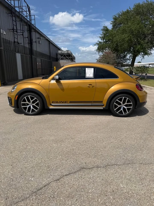 2017 Volkswagen A5 Beetle - Image 8 of 19