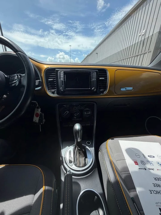 2017 Volkswagen A5 Beetle - Image 16 of 19