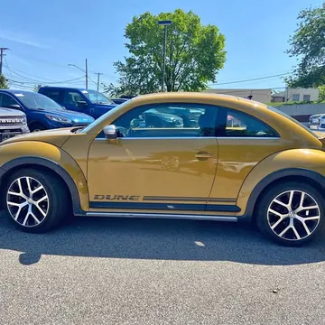 2017 Volkswagen Beetle 1.8T Dune