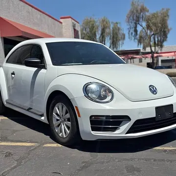 2017 Volkswagen Beetle 1.8T Fleet Edition Hatchback 2D