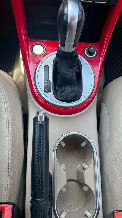 2017 Volkswagen A5 Beetle - Image 10 of 12