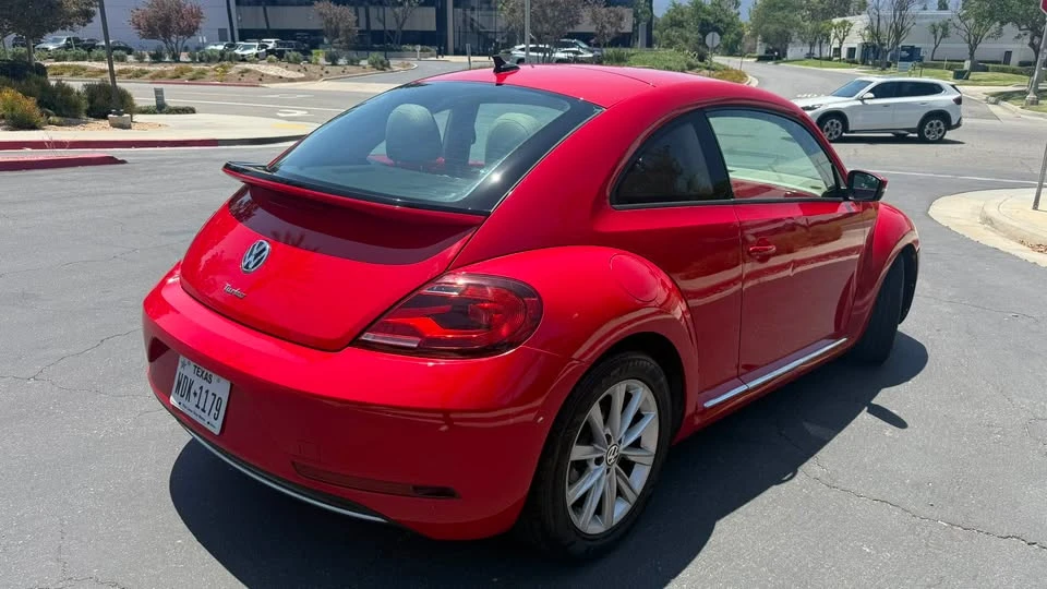 2017 Volkswagen A5 Beetle - Image 3 of 12