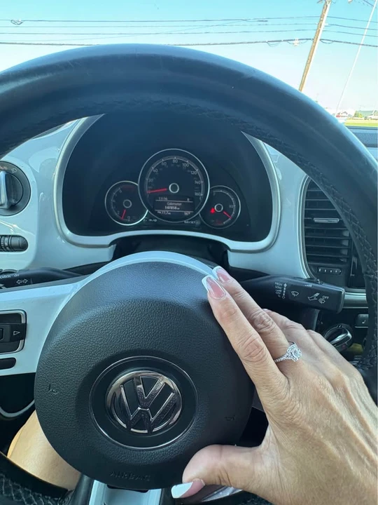 2017 Volkswagen A5 Beetle - Image 4 of 12