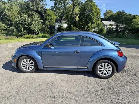 2017 Volkswagen Beetle 1.8T S