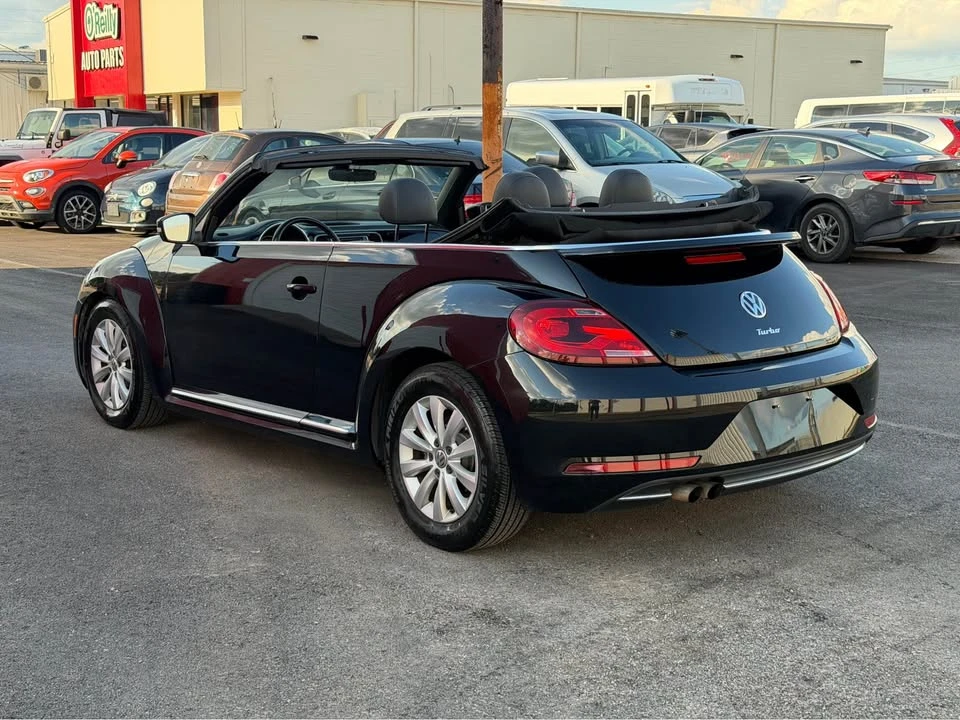 2017 Volkswagen A5 Beetle - Image 9 of 20