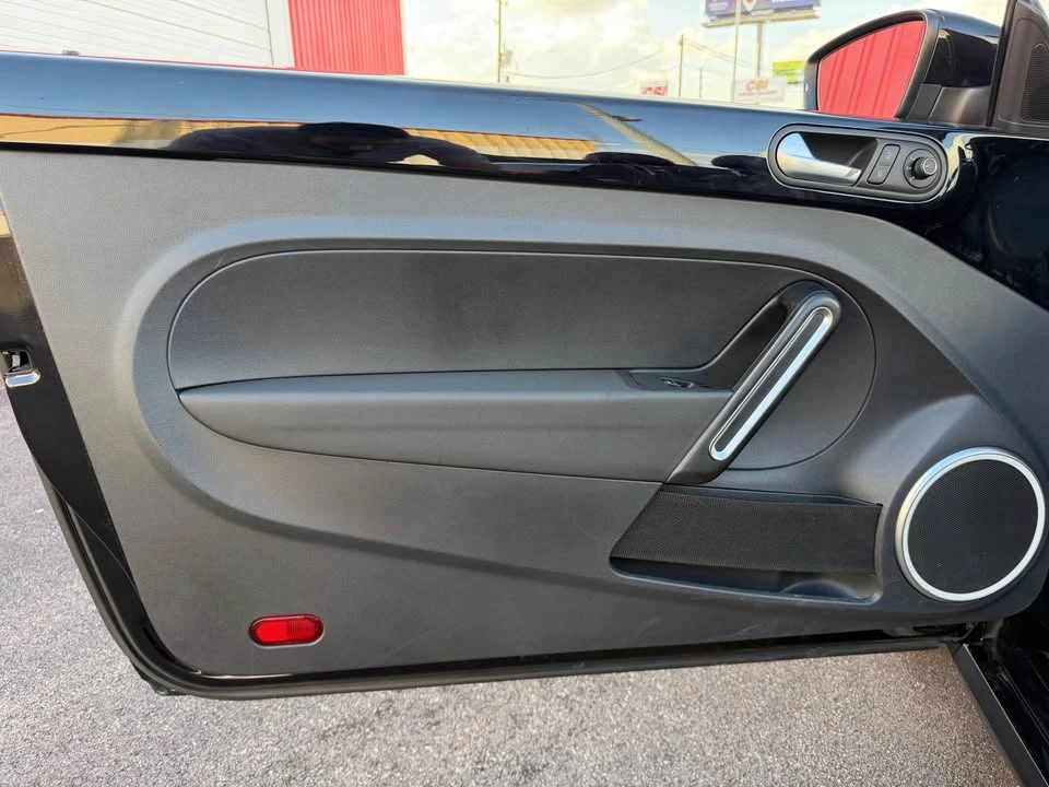 2017 Volkswagen A5 Beetle - Image 10 of 20