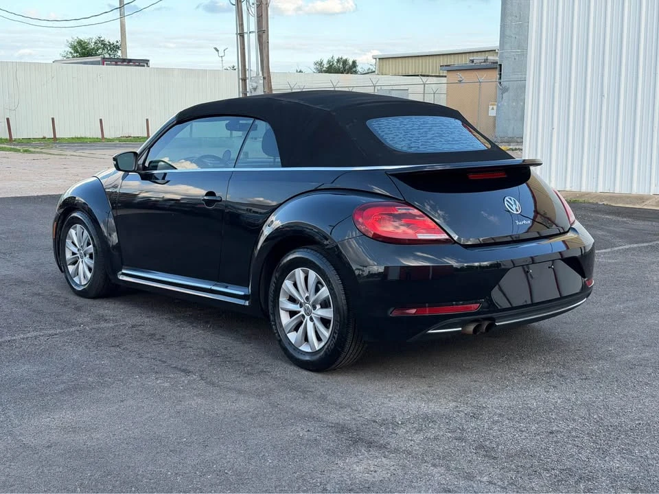 2017 Volkswagen A5 Beetle - Image 5 of 20