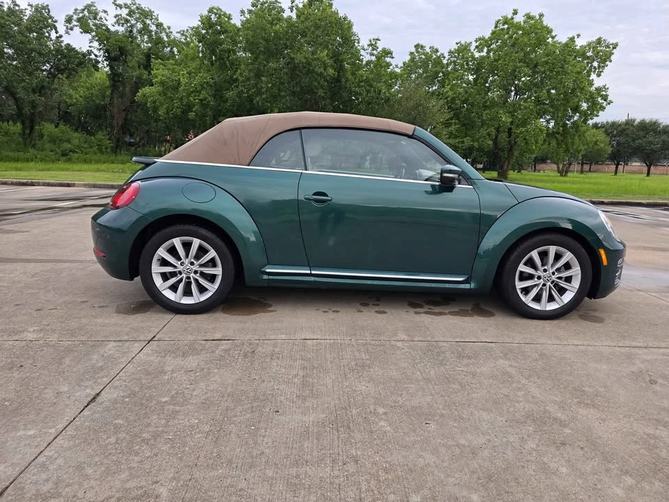 2017 Volkswagen A5 Beetle - Image 3 of 17