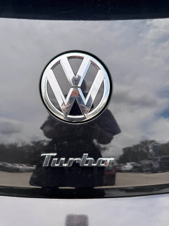 2017 Volkswagen A5 Beetle - Image 5 of 14