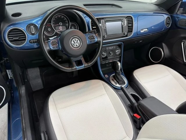 2017 Volkswagen A5 Beetle - Image 9 of 12