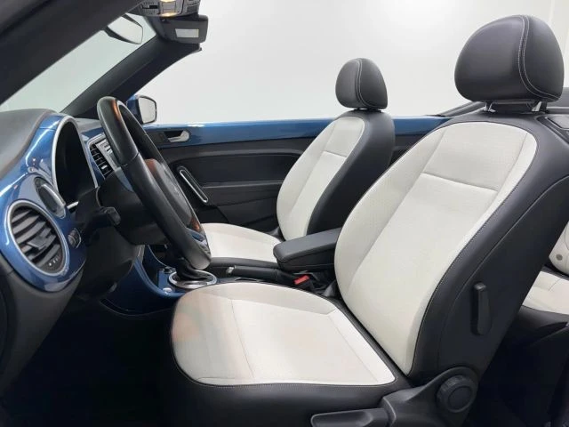 2017 Volkswagen A5 Beetle - Image 10 of 12