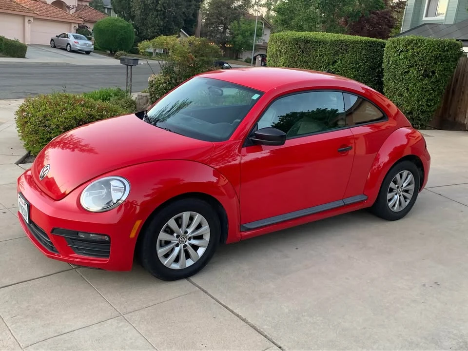 2017 Volkswagen A5 Beetle - Image 2 of 8