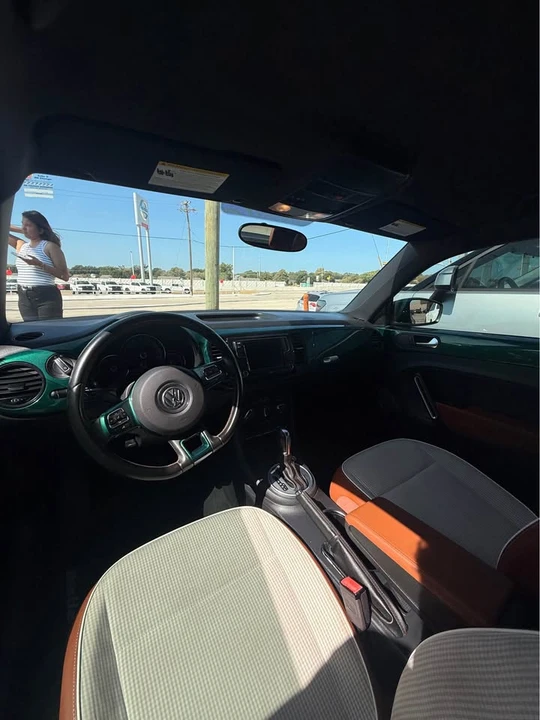 2017 Volkswagen A5 Beetle - Image 7 of 9