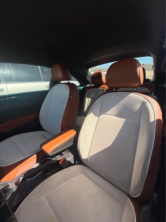 2017 Volkswagen A5 Beetle - Image 8 of 9