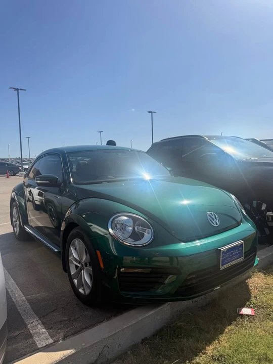2017 Volkswagen A5 Beetle - Image 3 of 9