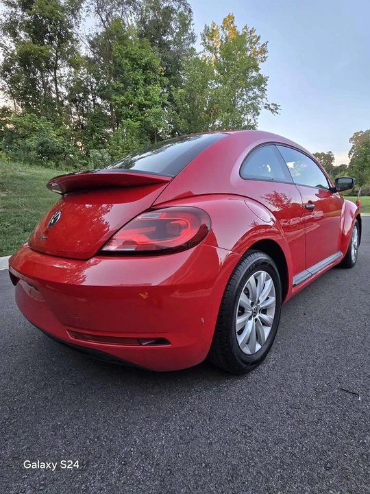 2017 Volkswagen A5 Beetle - Image 5 of 19