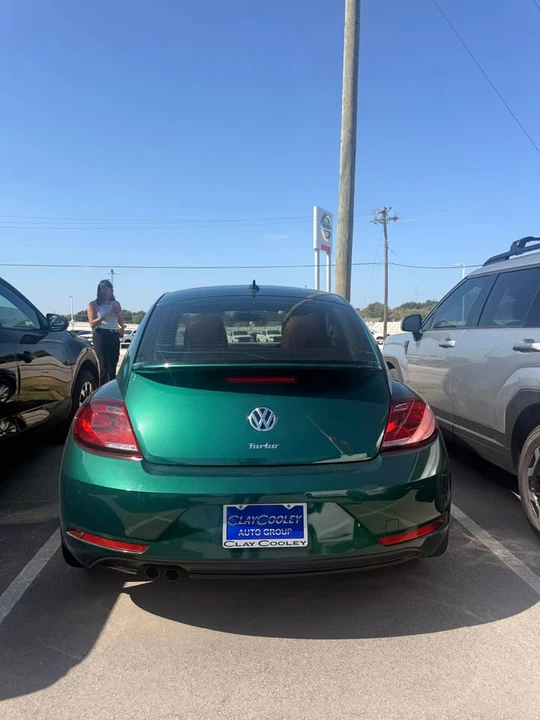 2017 Volkswagen A5 Beetle - Image 4 of 9