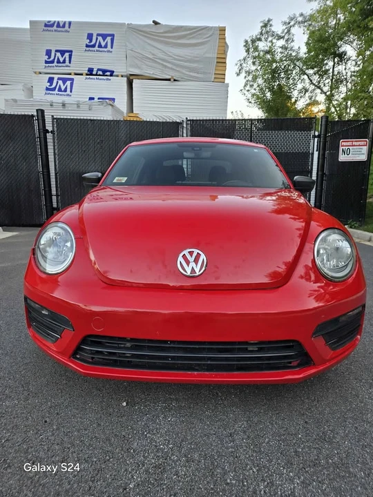 2017 Volkswagen A5 Beetle - Image 2 of 19