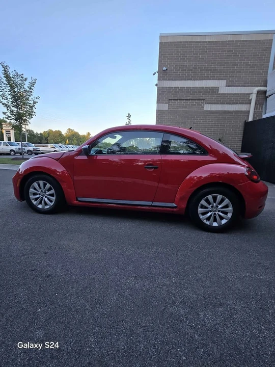 2017 Volkswagen A5 Beetle - Image 8 of 19