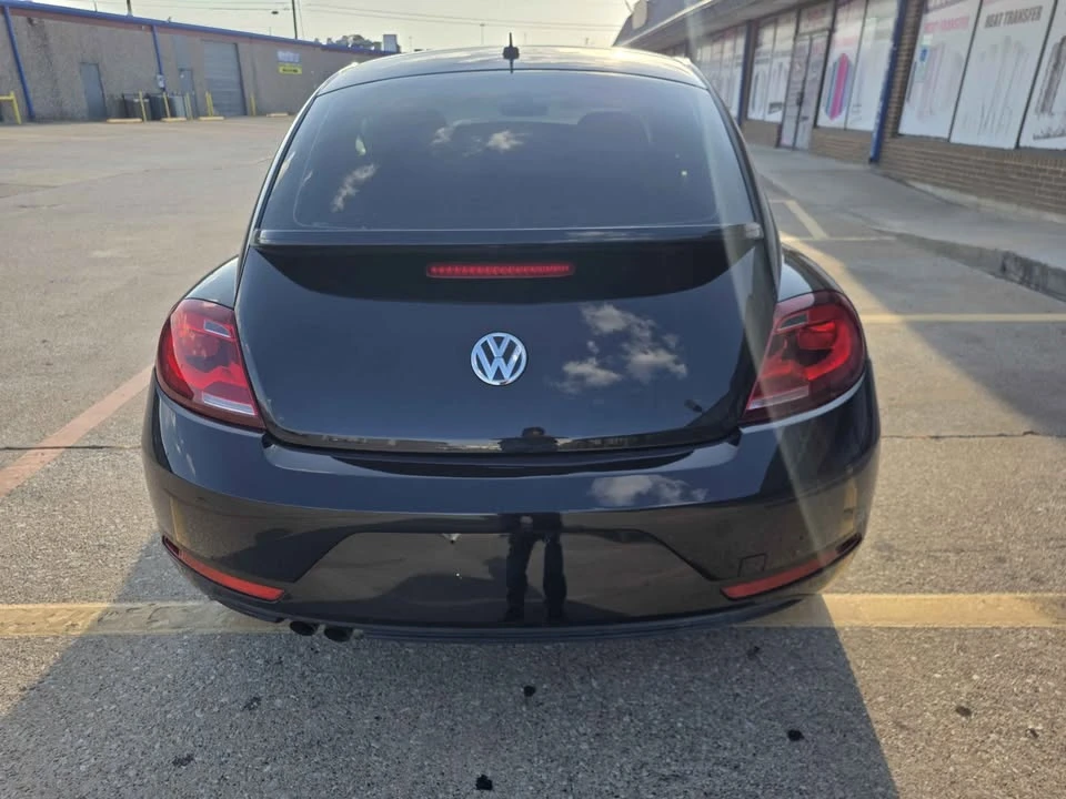 2017 Volkswagen A5 Beetle - Image 5 of 17