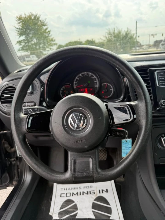 2017 Volkswagen A5 Beetle - Image 11 of 16