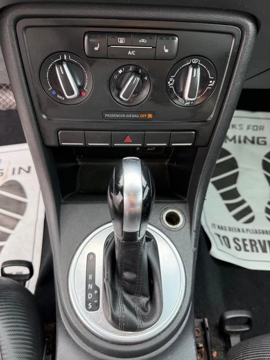 2017 Volkswagen A5 Beetle - Image 13 of 16
