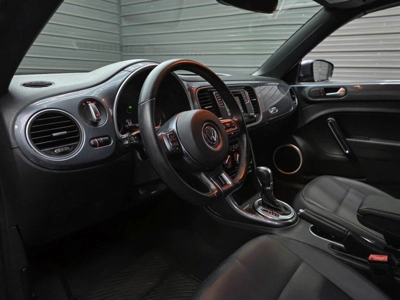 2017 Volkswagen A5 Beetle - Image 13 of 19