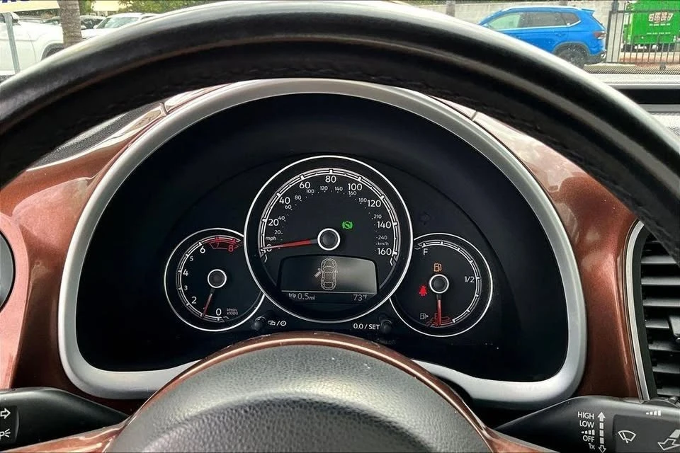 2017 Volkswagen A5 Beetle - Image 12 of 20