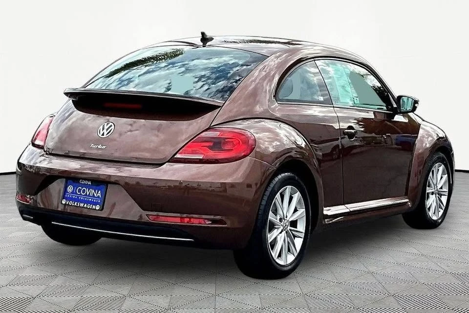 2017 Volkswagen A5 Beetle - Image 6 of 20
