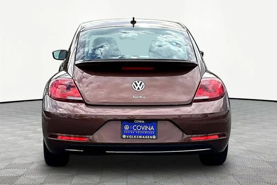 2017 Volkswagen A5 Beetle - Image 5 of 20
