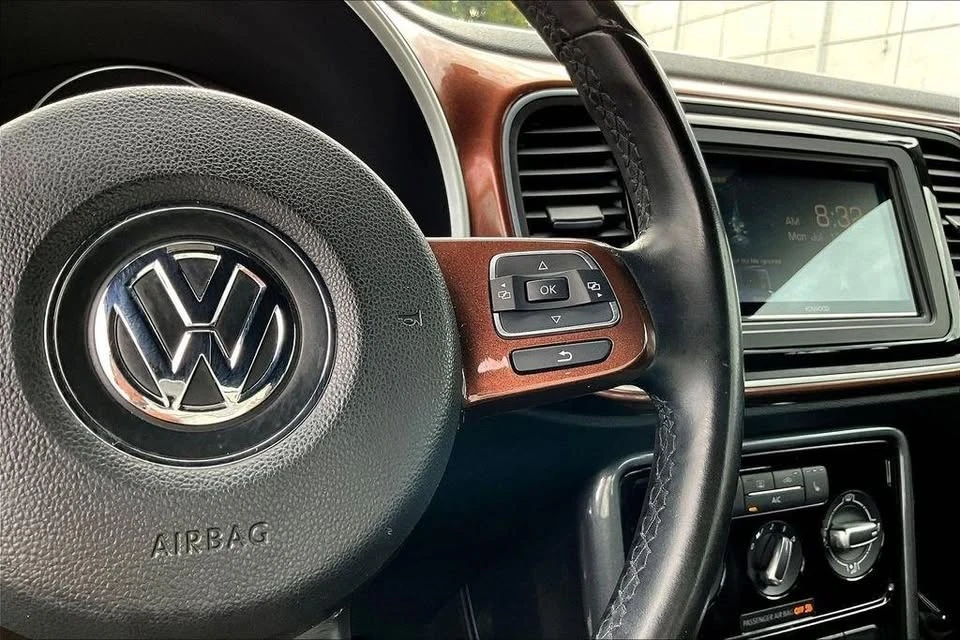 2017 Volkswagen A5 Beetle - Image 11 of 20