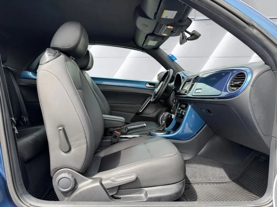 2017 Volkswagen A5 Beetle - Image 10 of 20